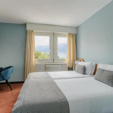 Mona Montreux
