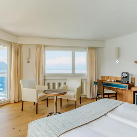 Mona Hotel