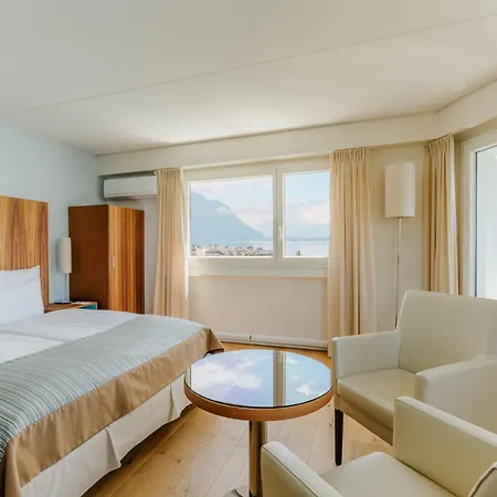 Hotel Mona 4*