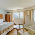 Hotel Mona 4*